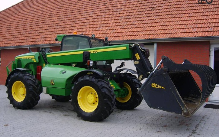 3D design jhon deer 3420 Telehandeler - Tinkercad