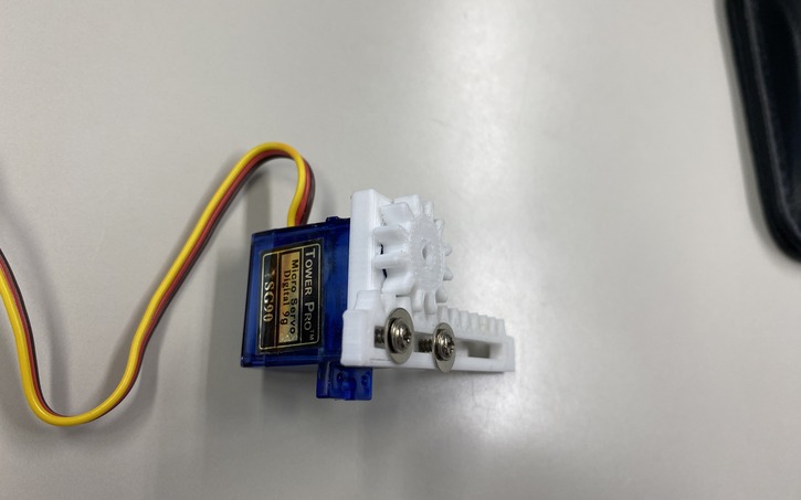 3D design SG90 and Rack and Pinion - Tinkercad